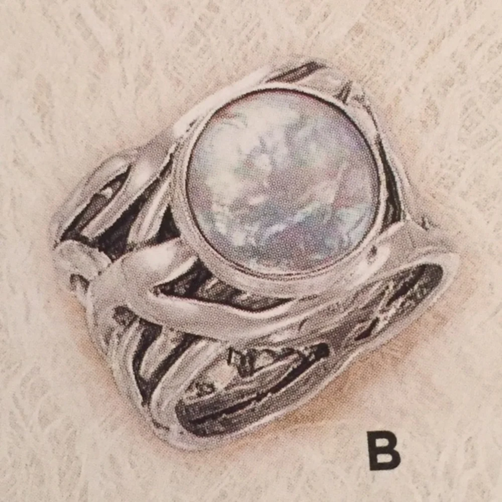 Silpada Ring - Retired - Woven Sterling Silver Band with coin Pearl- size 10 - Picture 4 of 9